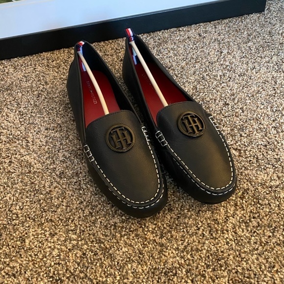 tommy hilfiger harmeni loafers
